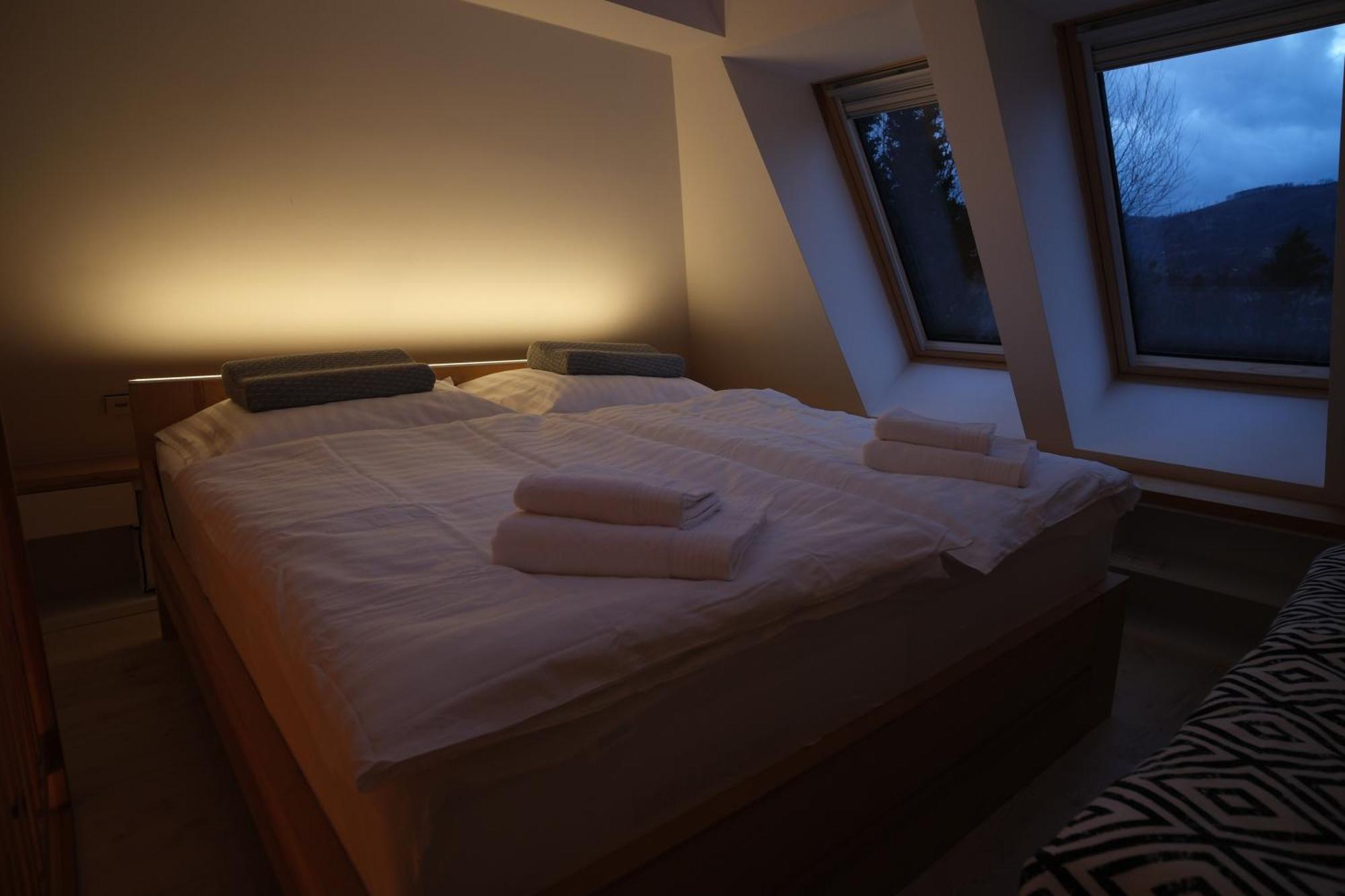 Pyramida Pod Lysou Apartment ฟรีดลันต์ นาด โอสตราวิตซี ภายนอก รูปภาพ